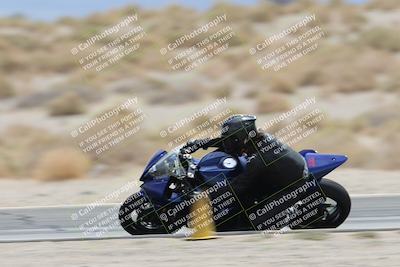 media/May-05-2025-Moto Forza (Mon) [[3c1838c5e5]]/2-B Group/Session 3 (Panning Test Turn 14 Inside)/